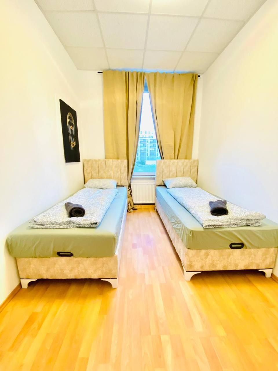 Comfortable In The 23rd District Of Fr4 Gazde/Camere de închiriat